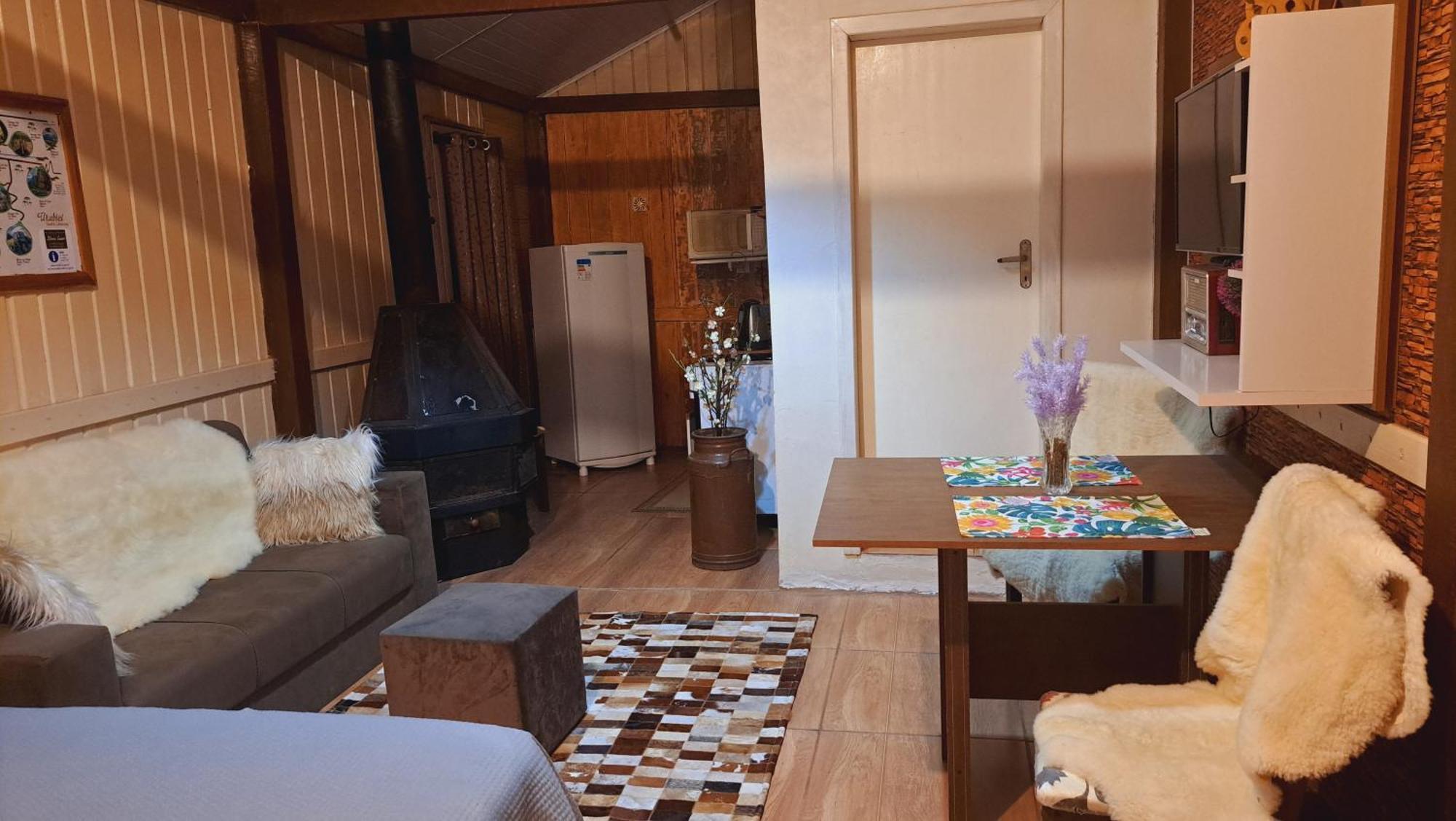 Chales Doce Luar Casas De Temporada Urubici Quarto foto