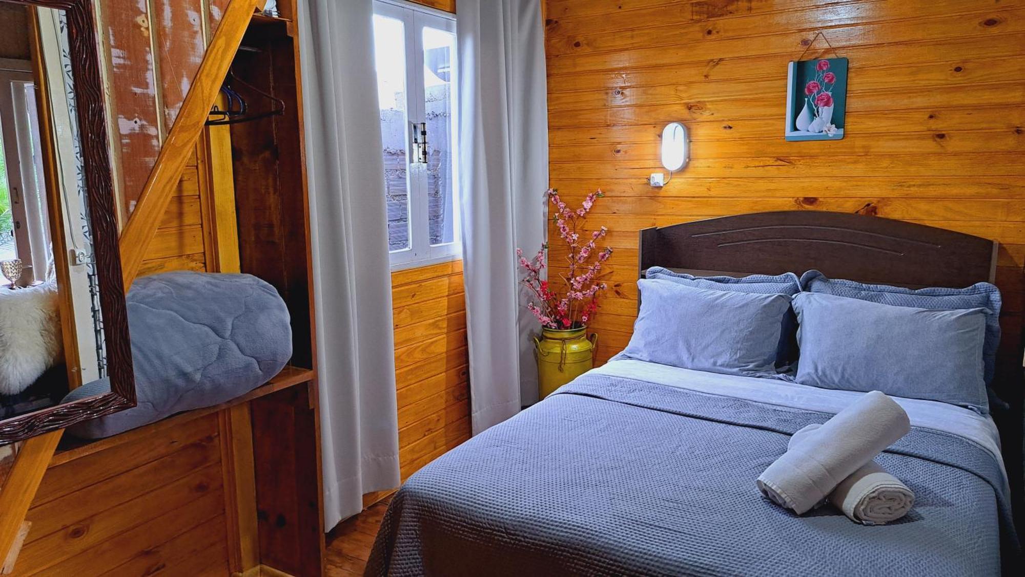Chales Doce Luar Casas De Temporada Urubici Quarto foto
